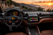 Laden Sie das Bild in den Galerie-Viewer,  Ferrari GTC4Lusso dashboard with wireless Apple CarPlay on the factory screen (2016–2020)
Alt — фото 2 (общий комплект):
